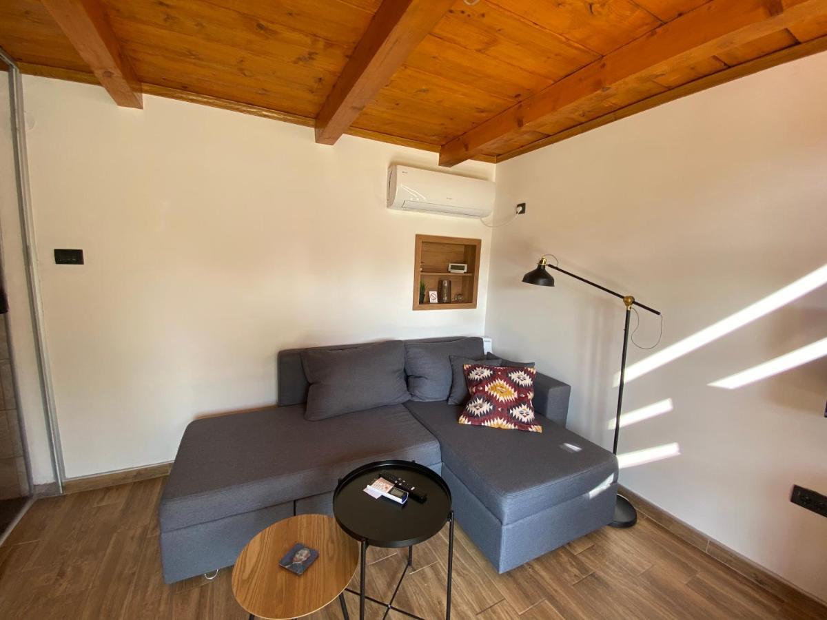 Petrovaradin Chalet Novi Sad Ngoại thất bức ảnh
